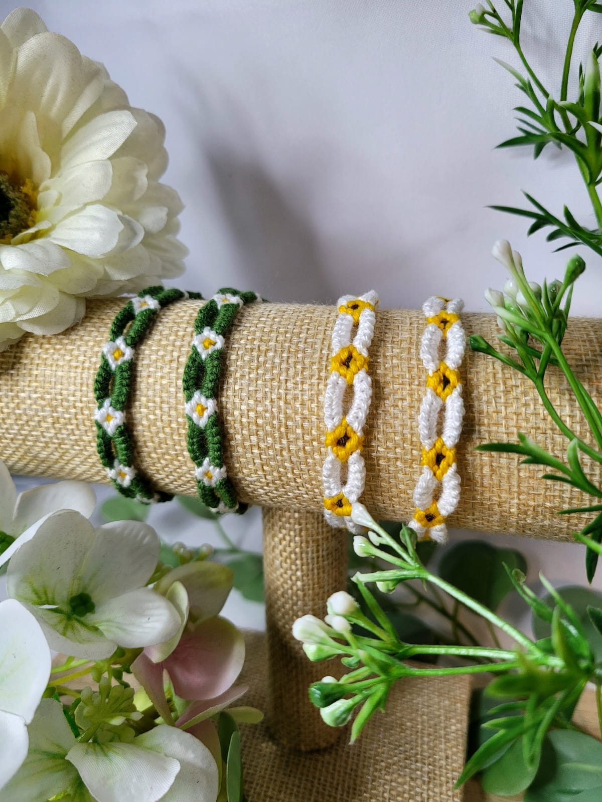 Handwoven bracelet - flowers