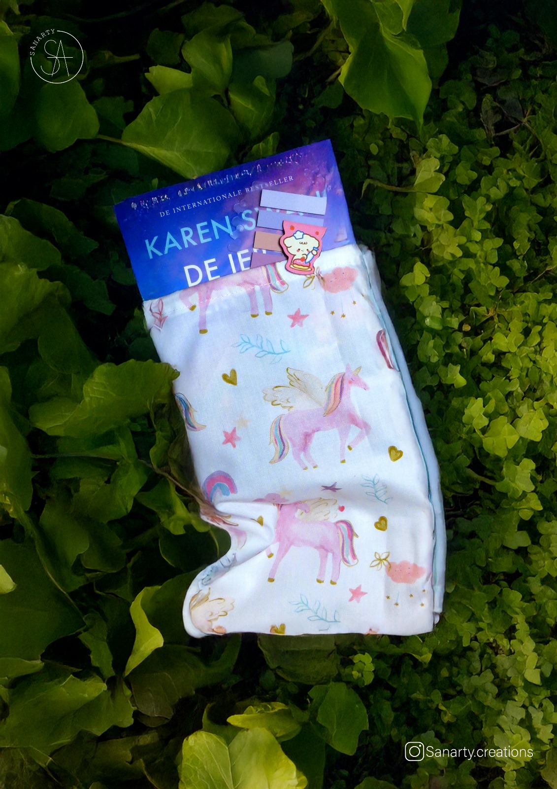 Booksleeve unicorn joy